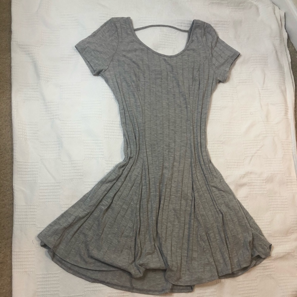 Grey dress!